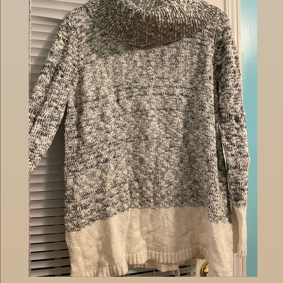 Karl Lagerfield Cowl neck sweater. Worn only twice. Very warm - Picture 2 of 3